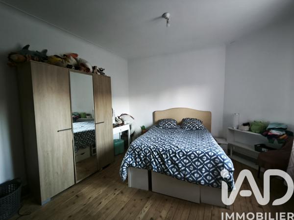 Immeuble à vendre 235 m² Chabris