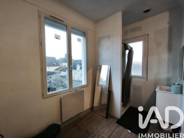 Immeuble à vendre 235 m² Chabris