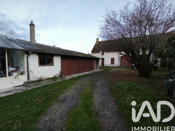 Immeuble à vendre 235 m² Chabris