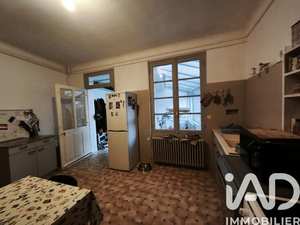 Immeuble à vendre 235 m² Chabris