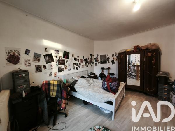 Immeuble à vendre 235 m² Chabris