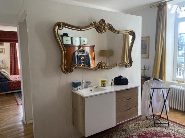 MAISON DE CARACTERE, BELLE ISLE EN TERRE