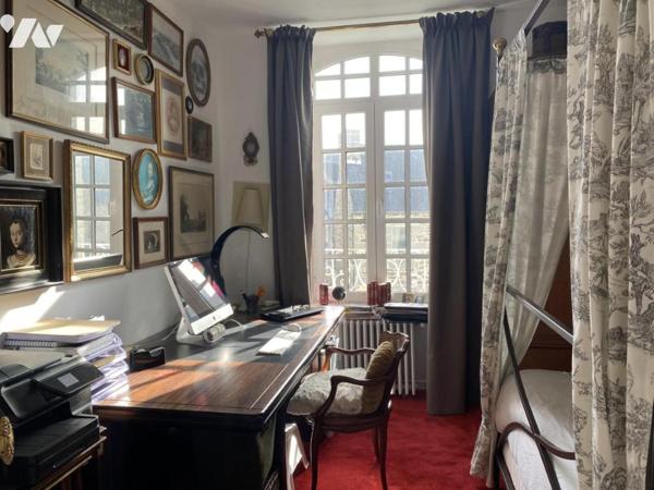 MAISON DE CARACTERE, BELLE ISLE EN TERRE