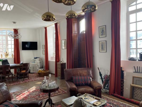 MAISON DE CARACTERE, BELLE ISLE EN TERRE