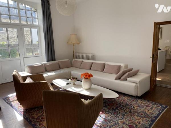 MAISON DE CARACTERE, BELLE ISLE EN TERRE