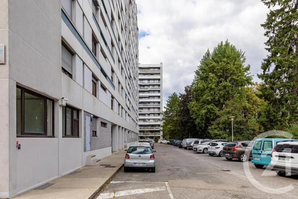 Appartement F5 à vendre  5 pièces - 123,43 m 2   GRENOBLE  - 38