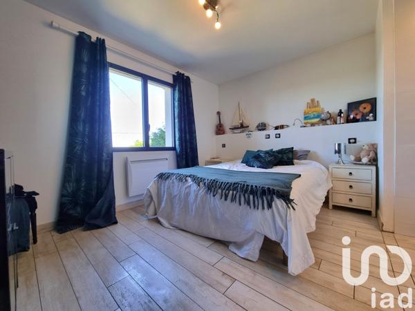 Maison traditionnelle 8 pièces de 200 m² à Bouxières-aux-Dames (54136)