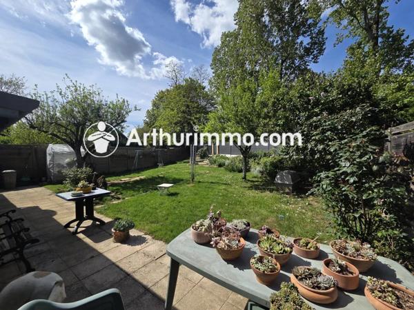 Vente Maison 6 pièces 113 m2 à Savigny-le-Temple