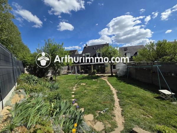 Vente Maison 6 pièces 113 m2 à Savigny-le-Temple