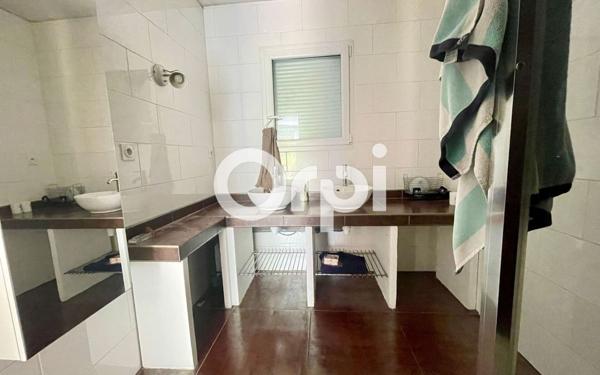 Maison à vendre    4 pièces •  Froges