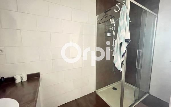 Maison à vendre    4 pièces •  Froges