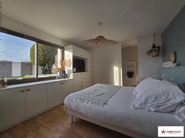 L'houmeau, propriété de plain-pied avec piscine. L houmeau