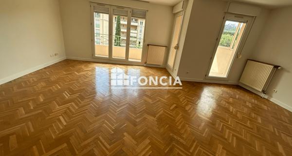 Location Appartement 4 pièces 88 m² - Vienne 38200