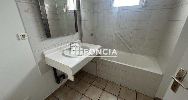 Location Appartement 4 pièces 88 m² - Vienne 38200