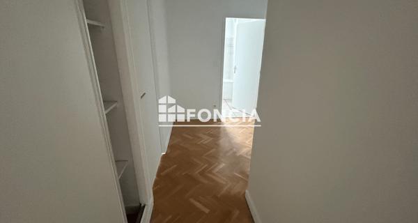 Location Appartement 4 pièces 88 m² - Vienne 38200
