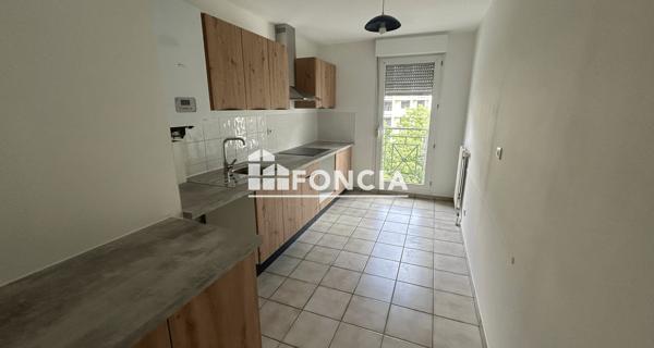 Location Appartement 4 pièces 88 m² - Vienne 38200