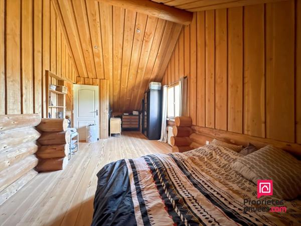 Maison en rondins (Fuste) Proche Précy Sous Thil 3 chambres avec jardin
