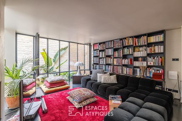 Un loft d’artiste spectaculaire et hors normes aux Chartrons