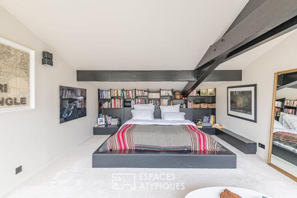 Un loft d’artiste spectaculaire et hors normes aux Chartrons