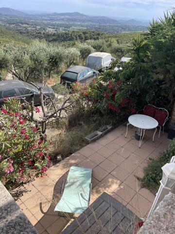 Le Castellet (83330) Maison 4 pièces, 115 m2 , vue dégagée, 83330 Le Castellet