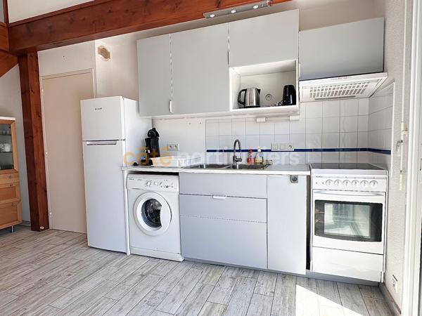 Location
                Appartement48 m² - 3 Pièces -
                    MIMIZAN (40200)