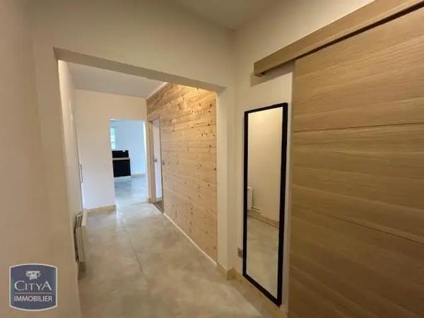 Appartement à louer 2 pièces 53.46m²