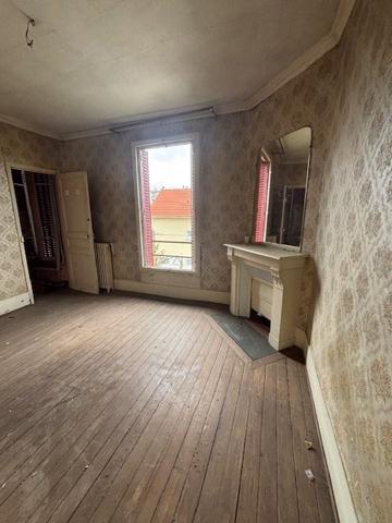 Maison à LES PAVILLONS SOUS BOIS (93320)