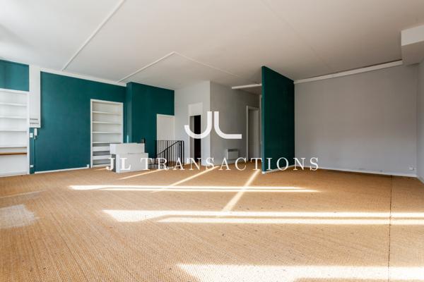 Saint-Seurin - Appartement 4 pièces à aménager - 123,7m²