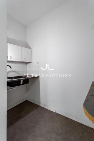 Saint-Seurin - Appartement 4 pièces à aménager - 123,7m²
