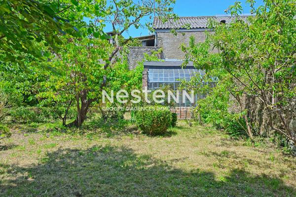 Maison de maître à vendre Vihiers centre ! 7 chambres ! 300 m² ! Jardin sans vis-à-vis, clos et dépendances - D6031