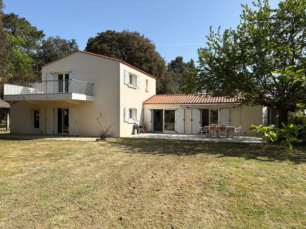 Maison St Hilaire De Riez 5 chambres sur 1 927 m2 de terrain