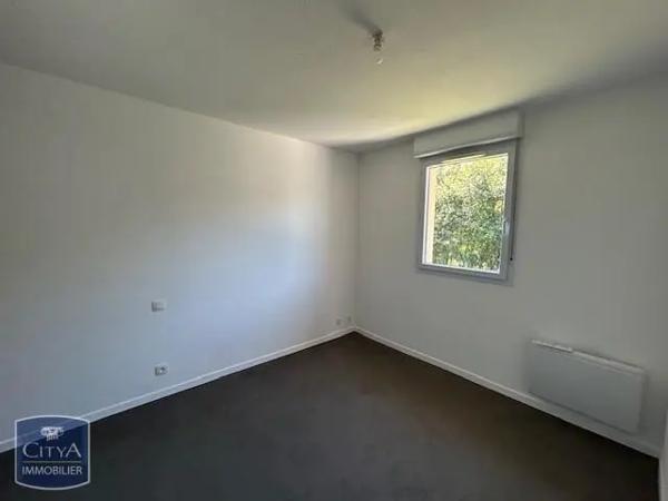 Appartement à louer 2 pièces 36.03m² Saint-Gaudens (31800)