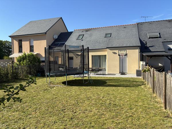 Maison 2016 plain-pied ? 3 chambres ? Parfait état - Pellouailles-les-Vignes