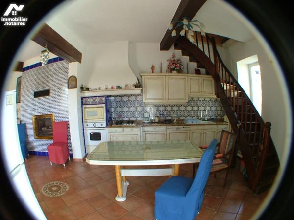 SAINT-GAUDENS CENTRE, maison F5 de 152 m² habitables sur parcelle de 330 m² avec balcon et terrasse.