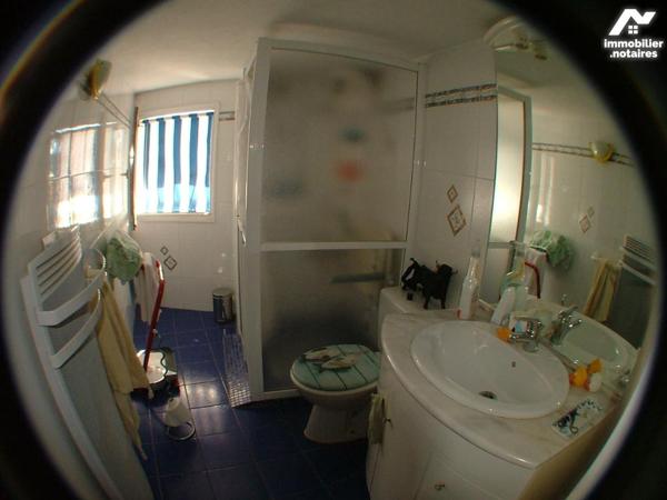 SAINT-GAUDENS CENTRE, maison F5 de 152 m² habitables sur parcelle de 330 m² avec balcon et terrasse.