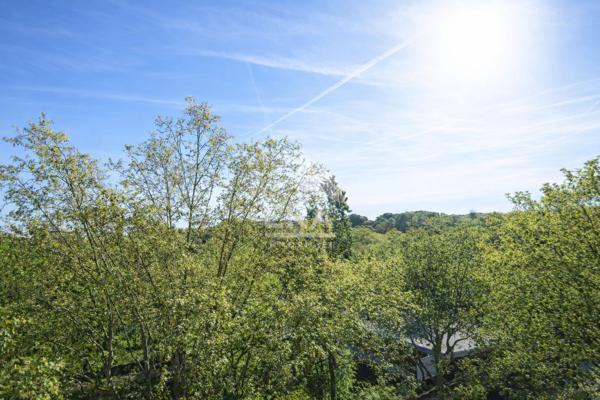 3 pièces 72 m² LUMINEUX - VUE DEGAGÉE PARC MICHELET