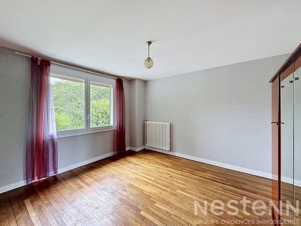 Maison 3 chambres - Garage et dépendances - 93m²  ; Hennebont, Kerpotence.