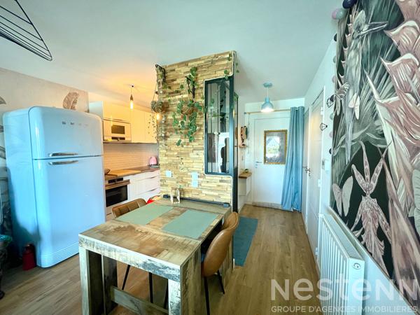 A LOUER  A PARTIR DE SEPTEMBRE- SUPERBE APPARTEMENT MEUBLE  T1 bis - CARNAC BOURG