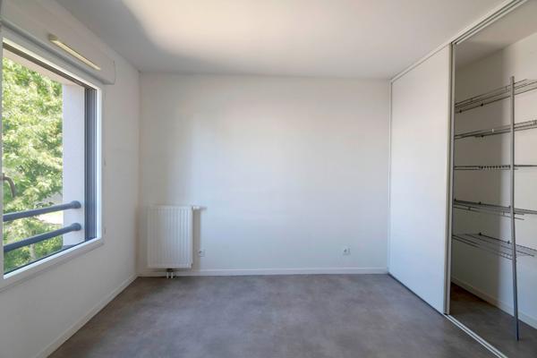 A vendre maison THORIGNE-FOUILLARD, 102m² habitable - 4 chambres dont une suite au rez-de-chaussée -  Jardin - Garage - Exposition SUD