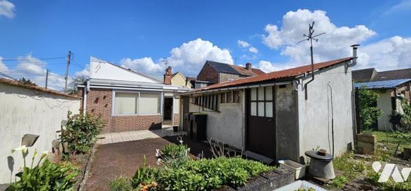 PLAIN PIED INDIVIDUEL AVEC JARDIN ET GARAGE 