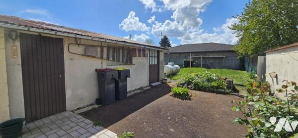 PLAIN PIED INDIVIDUEL AVEC JARDIN ET GARAGE 