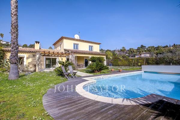 Retour à la vente - Villa familiale dans un quartier résidentiel prisé de Mougins