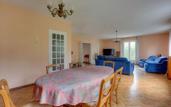 Maison à vendre    6 pièces • 160 m2 Saint-Jean-de-Luz