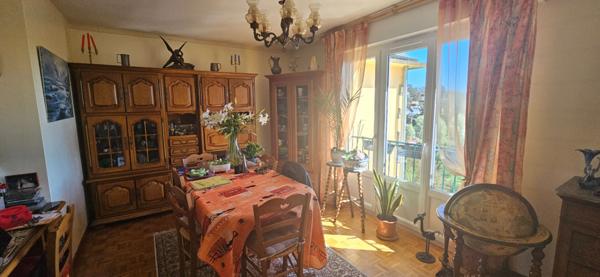 Appartement Dinan 4 pièce(s) 90 m2 - Proche centre ville et Bords de Rance