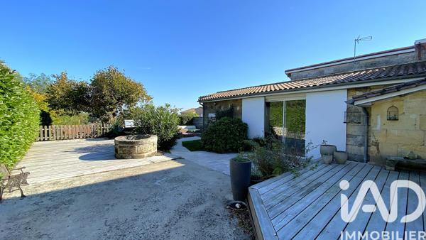 Maison à vendre 6 pièces 222 m² Saint-Loubès