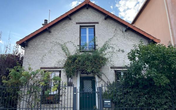 Maison à vendre    4 pièces •  Antony