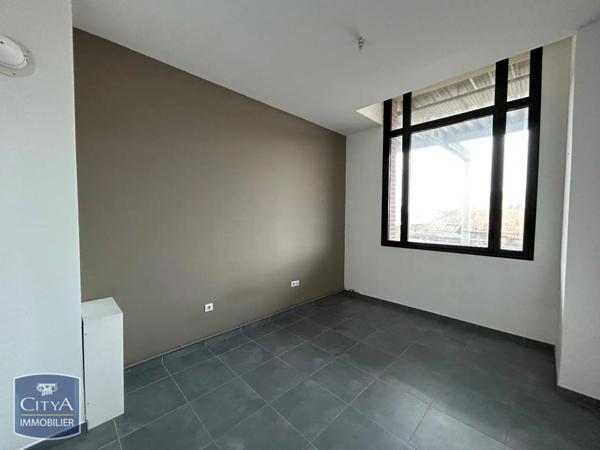 Appartement à louer 2 pièces 52.1m²