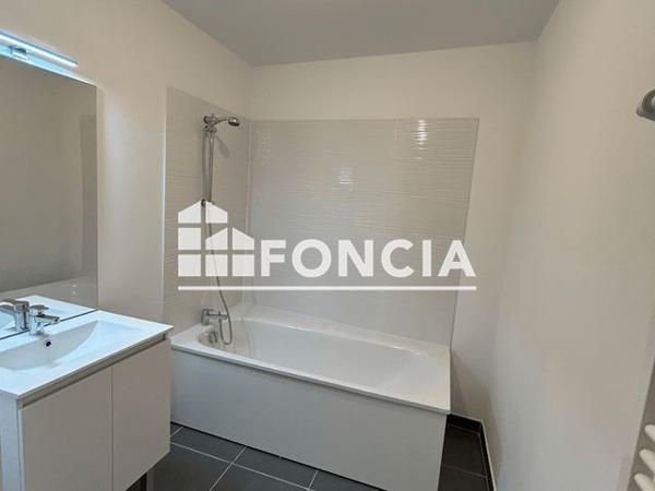 Location Appartement 4 pièces 84.87 m² - RUE PIERRE MENDES FRANCE Colombelles 14460