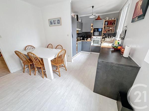 Appartement F3 à vendre  3 pièces - 94,76 m2 LYON - 69007