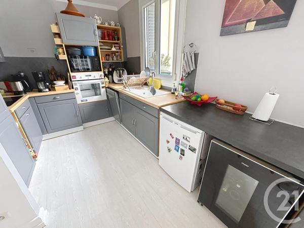 Appartement F3 à vendre  3 pièces - 94,76 m2 LYON - 69007